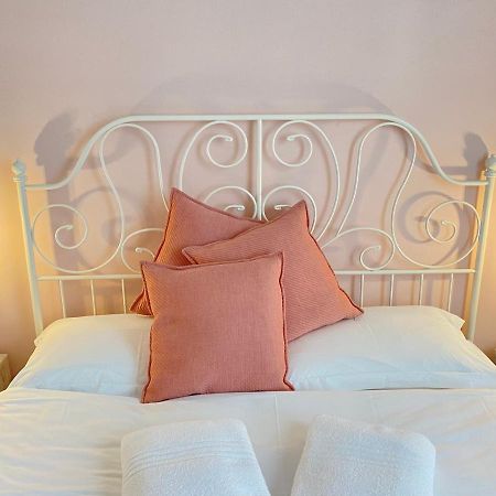 Ai Raggi Di Sole Bed and Breakfast Lecce Buitenkant foto