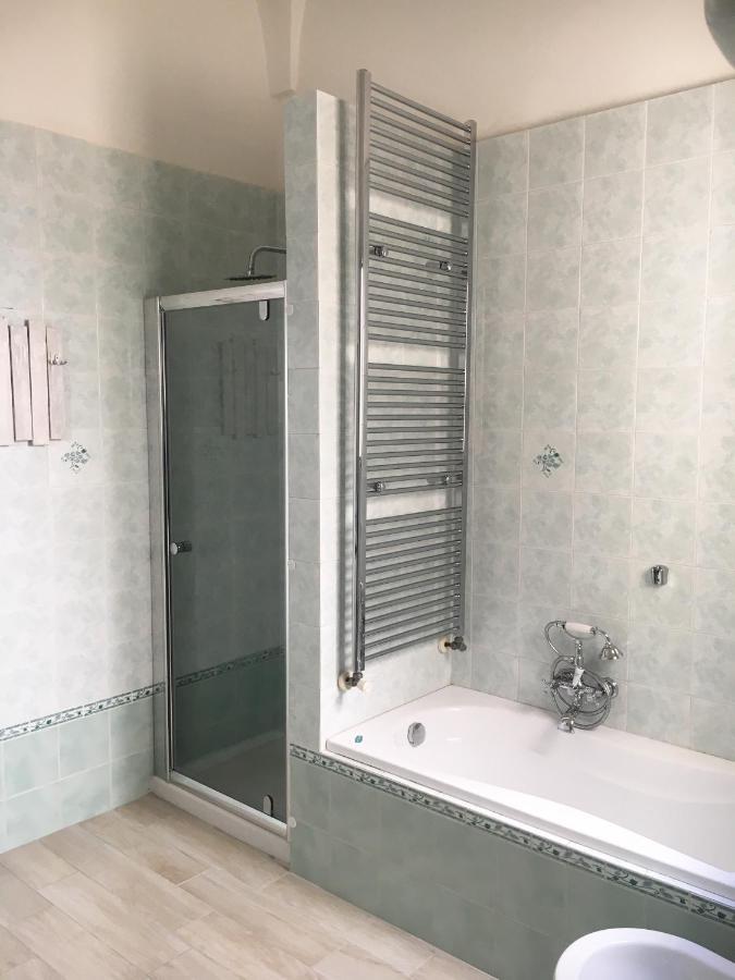 Ai Raggi Di Sole Bed and Breakfast Lecce Buitenkant foto