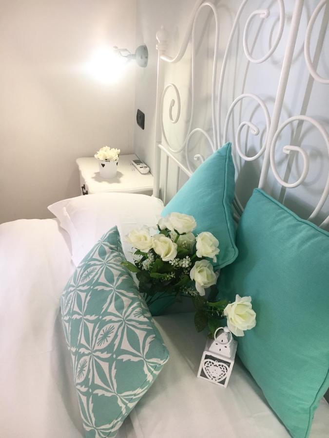 Ai Raggi Di Sole Bed and Breakfast Lecce Buitenkant foto